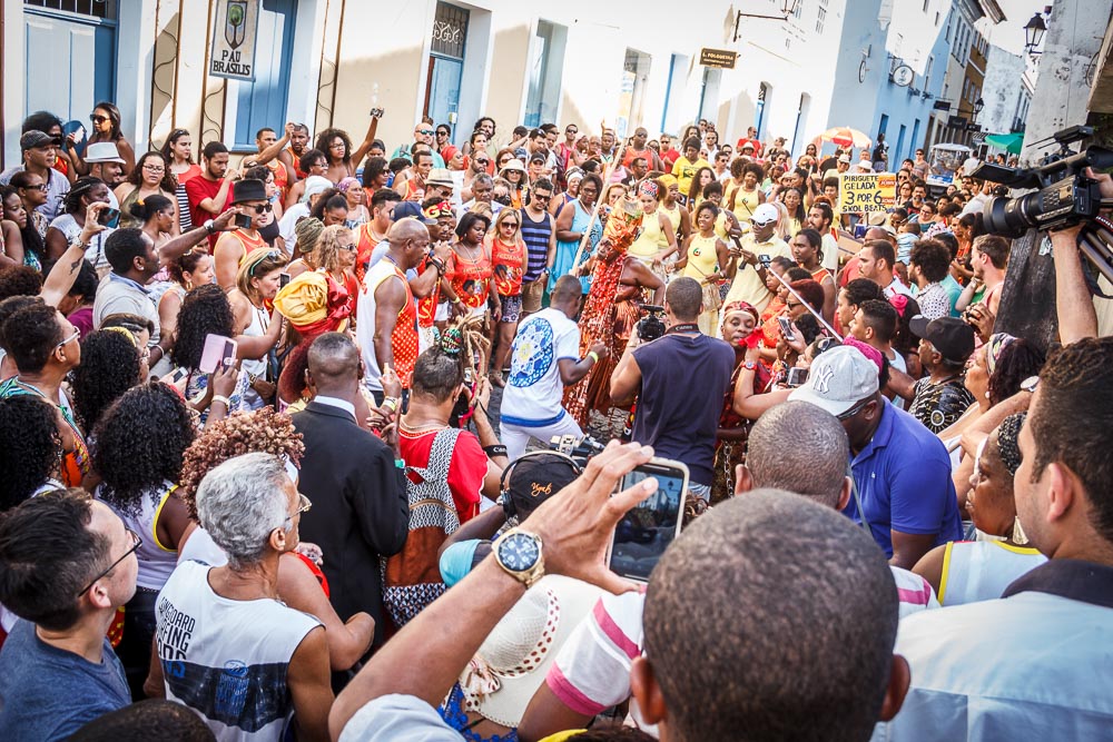 Negra Jhô e a corte afro _ Foto by Fabio Peixoto 1