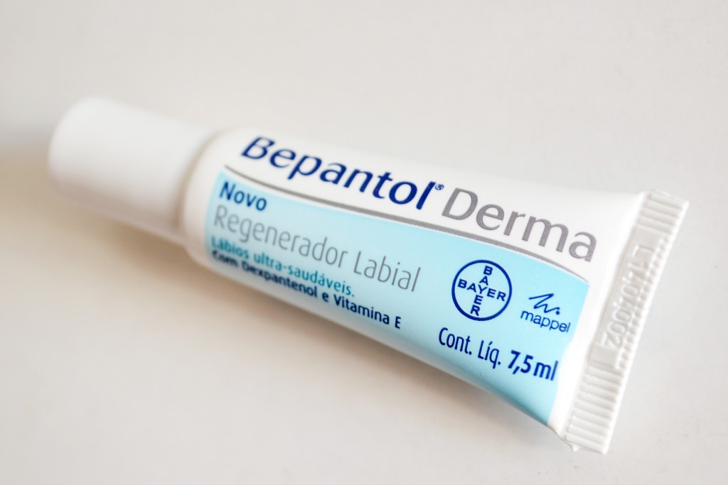 Bepantol-Derma-Regenerador-Labial-3